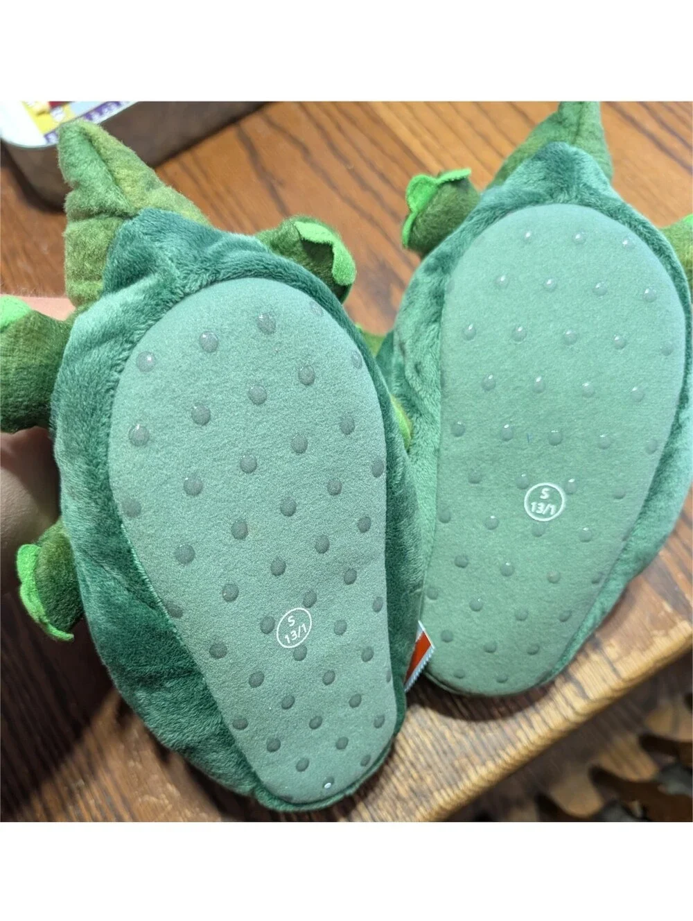 NEW Cat & Jack Dinosaur Ankle Bite Slippers
